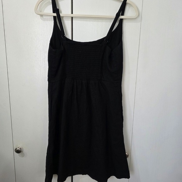 Old Navy Black Smocked Waist Linen Blend Mini Dress Womens Size M Indie Boho Y2K - Picture 3 of 9